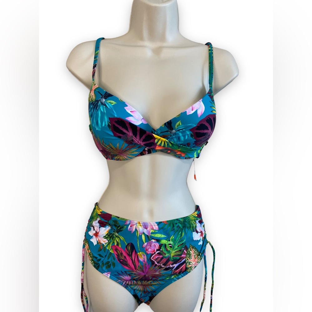 4 Pc La Vie En Rose Aqua - 2 Tops 2 Bottom NWT - SIze Medium